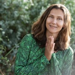 Катя Величко Тель-Авив