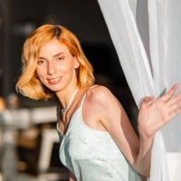 Kovalevski Rina Online